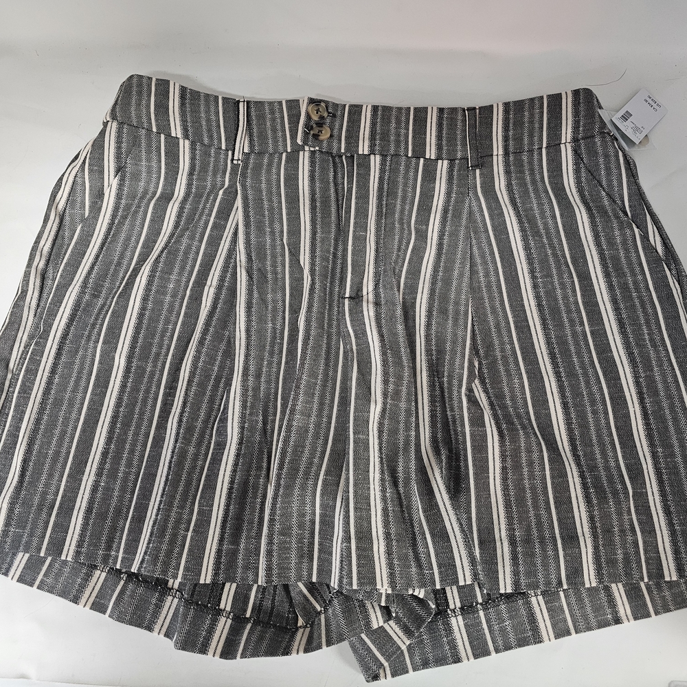 Maurices Striped Gray Women's Shorts
